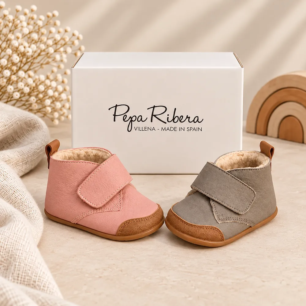 Botines infantiles Pepa Ribera en rosa y gris